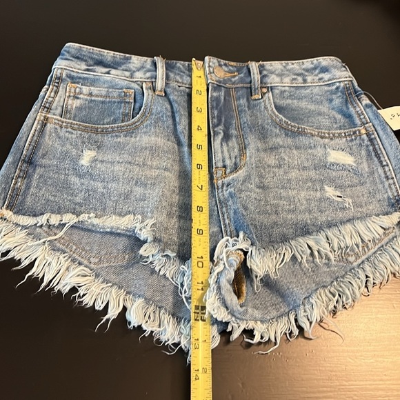 PacSun bullhead high-rise short shorts - Picture 3 of 6